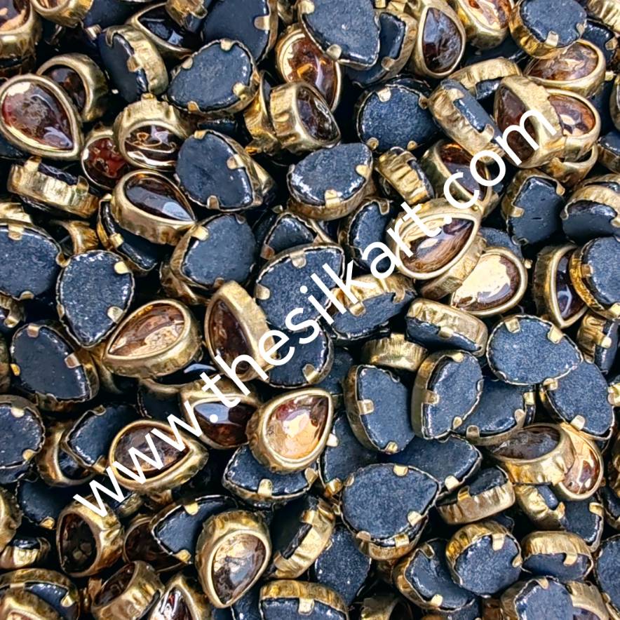 gold glossy kundans