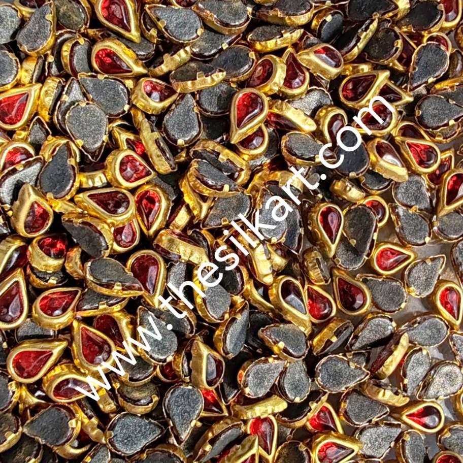 Tilakam shape red glass