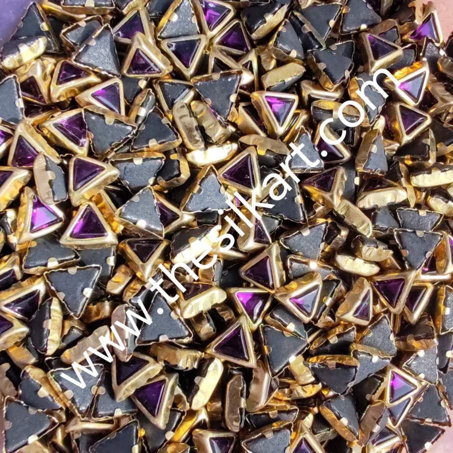 Triangle dark purpule glossy