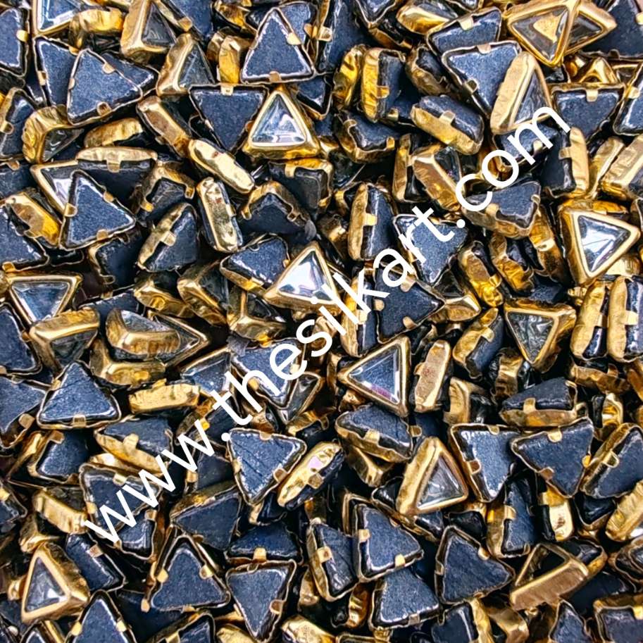 Triangle shape glass white