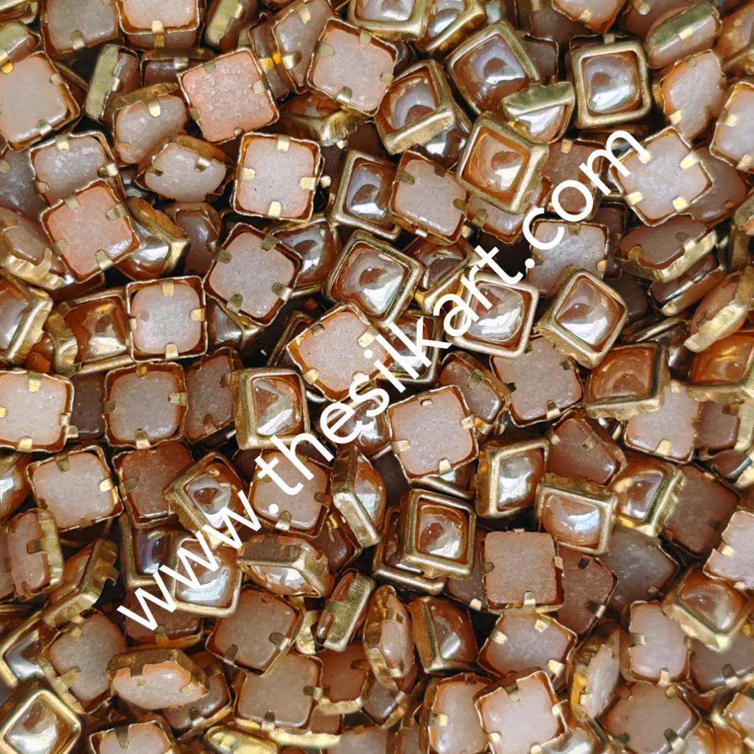 4*4 square ceramic gold