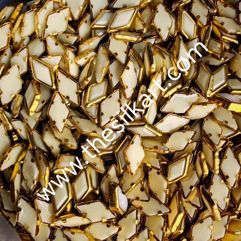 diamond shape cream colour matt