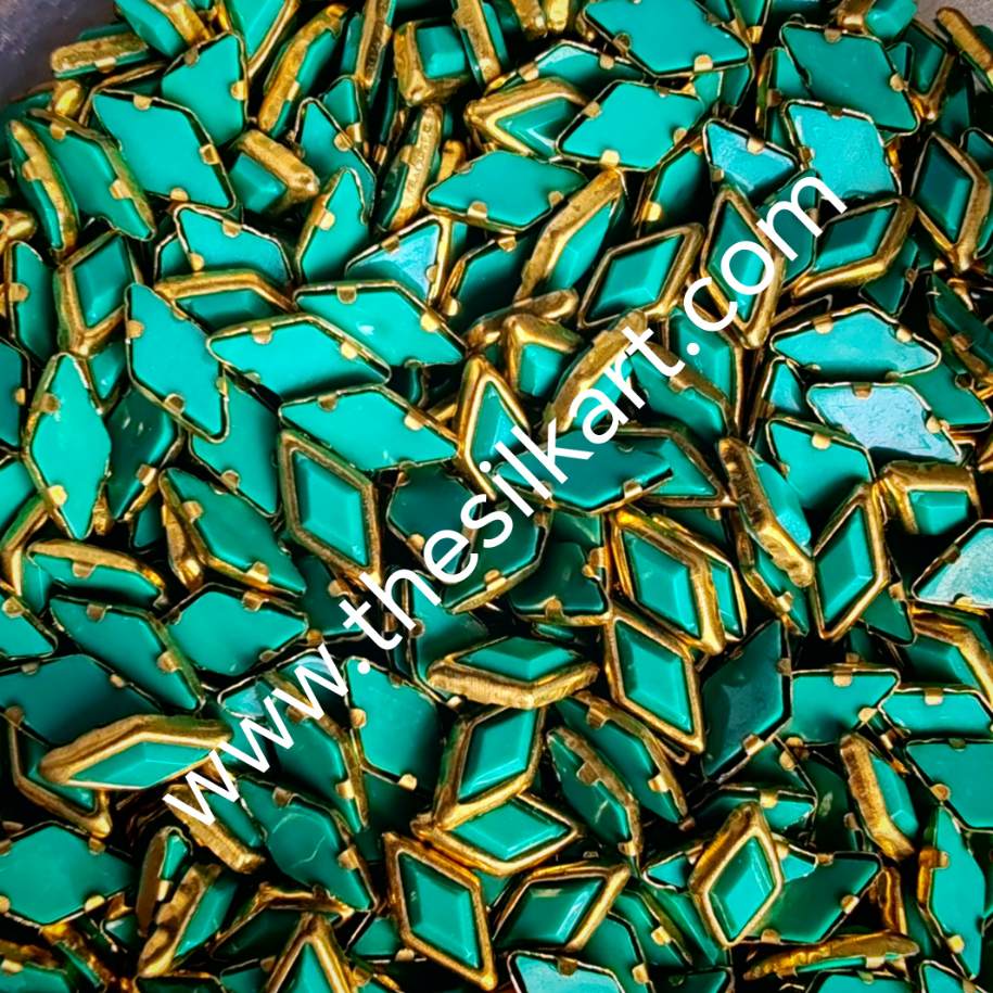 diamond shape green colour matt