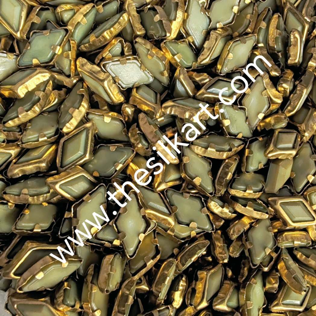 diamond shape pesara pacha colour matt