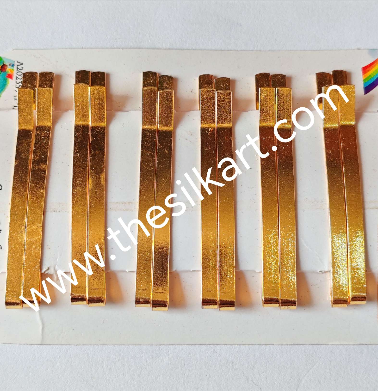 slides gold colour