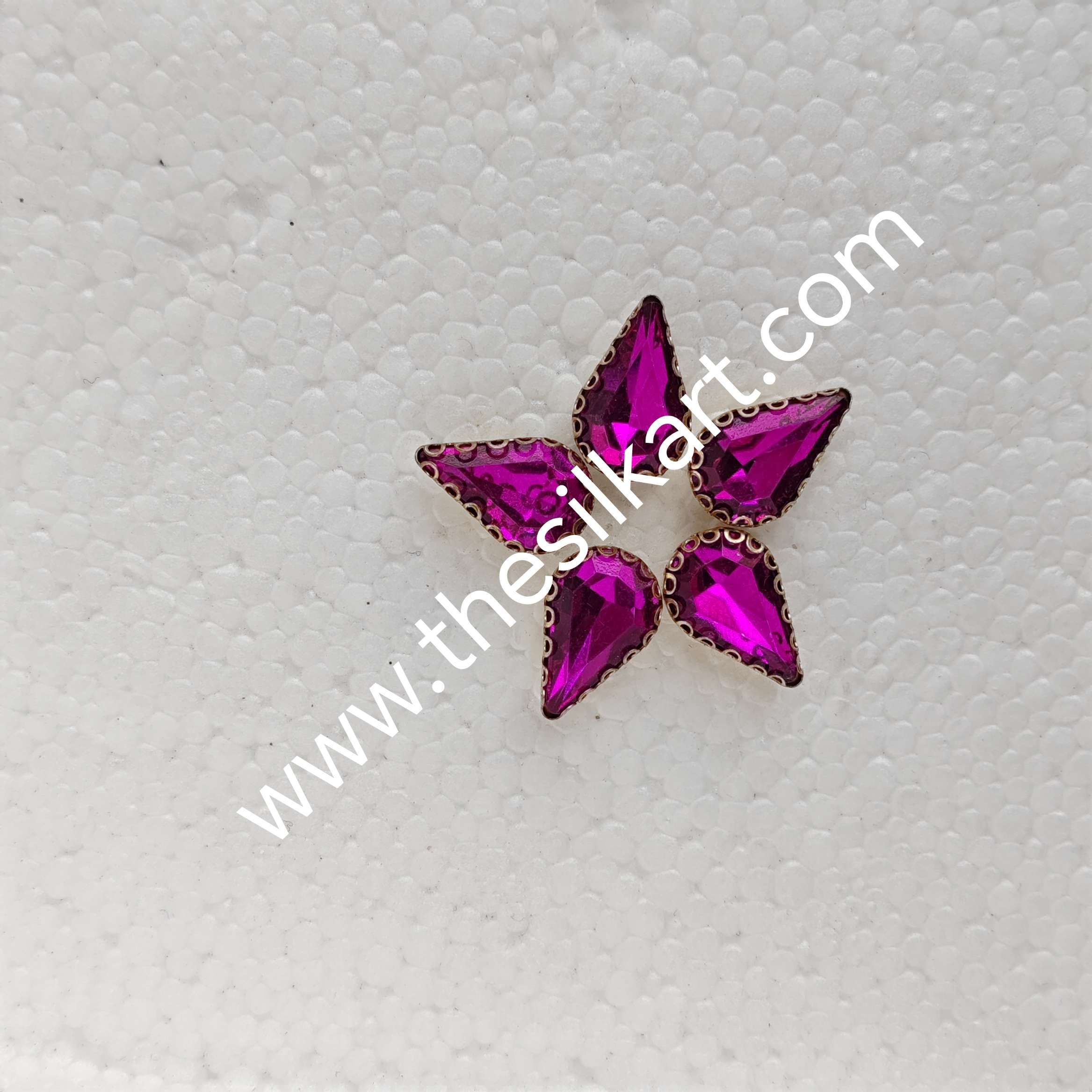 10*8 size drop shape dark pink colour clipstones