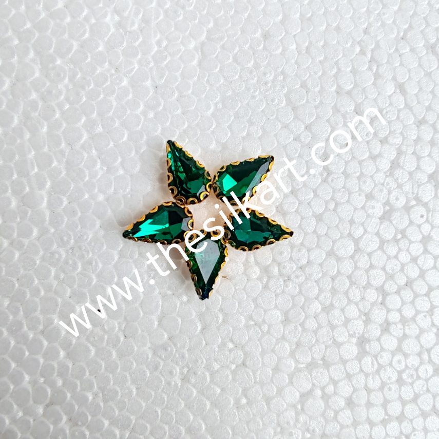 10*6 size drop shape dark green colour clipstone