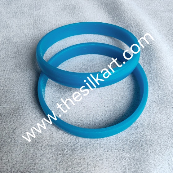 2 cut round bangles