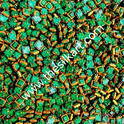 4*4 square matt dark green colour kundans