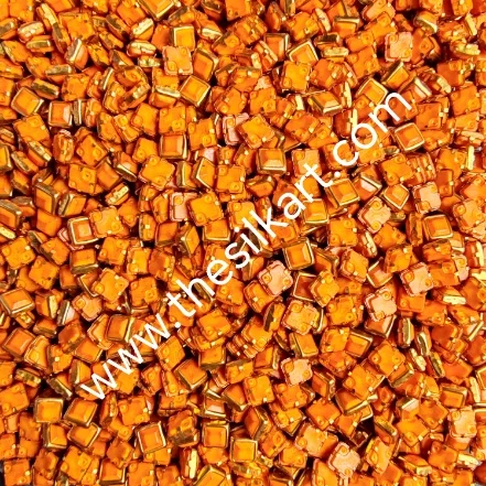 4*4 square matt orange colour kundans