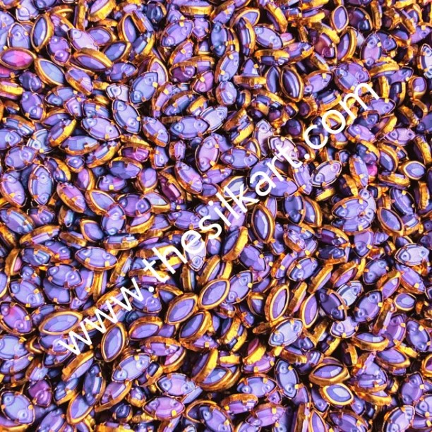 6K Eye shape matt violet colour kundans